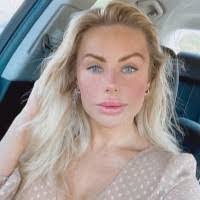 Carin Clark's Instagram, Twitter & Facebook