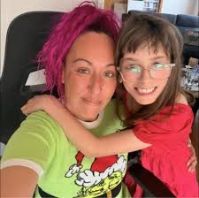 Hi all, Does anyone have a good plan manager company? Someone who process  invoices quickly and pays out within 4 days? With nice customer service and  who is happy to talk on