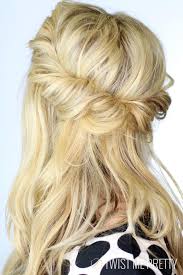 Christmas hairstyles are all about sparkle and glitz. 20 Christmas Hairstyles To Rock This Holiday Season