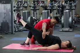 And if you do it right, focusing on keeping your hips and shoulders square to the ground,. 5 Lower Back Friendly Glute Exercises