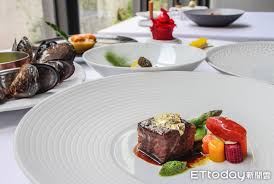 56896 12 3 4 5 6 7 8 9 10. é–‹å¹•ä»¥ä¾†é¦–æ¬¡ é¹½ä¹‹è¯æ'˜æ˜Ÿå¾Œæ–°æŽ¨ ä¸»å»šå¥—é¤ æ¯å­£æ›ä¸€æ¬¡èœå–® Ettodayæ—…éŠé›² Ettodayæ–°èžé›²