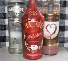 Make An Amazing Bailey S Red Velvet Cupcake Chocolate Martini Recipe Chocolate Martini Red Velvet Cupcakes Baileys