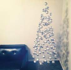 Make An Invisible Christmas Tree Invisible Christmas Tree Diy Christmas Tree Christmas