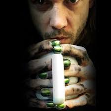 Cecil Savage's Instagram, Twitter & Facebook