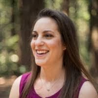 Shelly Crocker's Instagram, Twitter & Facebook