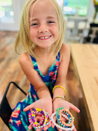 Anyone making bracelets for noblesville?!