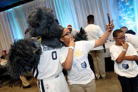 Find your memphis grizzlies mens hoodies and sweatshirts at the official memphis grizzlies shop. Nba Mascot Power Rankings Best Past And Present Page 22