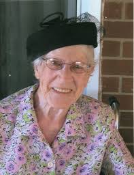 Isabelle Holt's Instagram, Twitter & Facebook