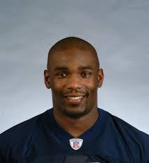 Larry Templeton's Instagram, Twitter & Facebook