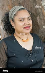 Qui est porté par la mariée Banque de photographies et d'images à haute  résolution