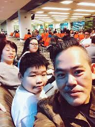 Bathroom selfie alert. Kickin' it before class in my Danielsons.