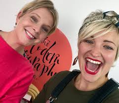 How to Write an Ampersand in Calligraphy