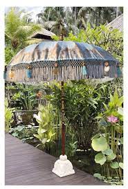 Balinese Parasol Garden Umbrella Design Gardenumbrelladesign Luxury Garden Garden Umbrella Bali Garden