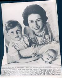 Princess elizabeth and the duke of edinburgh married in november 1947. Amazon De Vintage Photos 1964 Draht Foto Queen Elizabeth Ii England Kinder Prince Edward Beaton 15 2