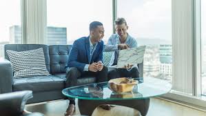 It can be tough to understand all the ins and outs of how to pitch a show idea in the best way possible, so having someone with some previous experience on your. 6 Secrets To Nailing Your Netflix Pitch The Script Lab