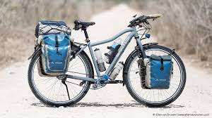 Let Us Introduce To You The Santos Travelmaster 2 9 With Pinion And Gates Belt Drive Bicycle Junkies