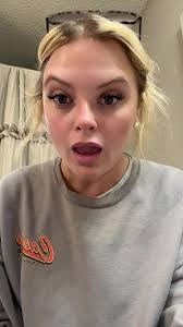 Erika Arndt's Instagram, Twitter & Facebook