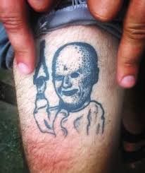 Sur instagram, le célèbre duo du jeu de tf1 s'est retrouvé le temps de l'enregistrement d'une émission spécial noël. Gilbert Tattoo Broadcast 2000 Posts Facebook