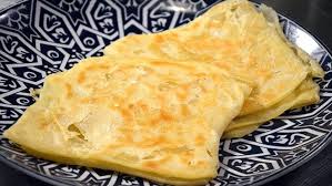 Smelt De Boter In Een Pan En Meng Met De Olie Meng In Een Grote Kom Het Griesmeel Met De Bloem En Een Snufje Zout Voedsel Ideeen Makkelijk Koken Heerlijk Eten