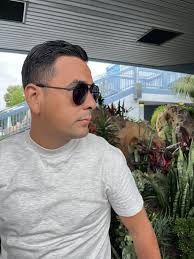 Estoy empezando a tejer a crochet e hice esta hermosa muñeca para mi  sobrina. 😊