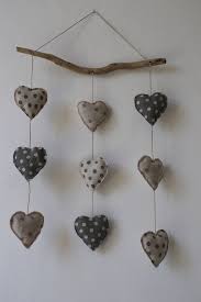 coeurs a pendre les bricoles d une p tite lulu craft guirlande de coeurs noel couture deco