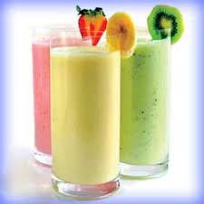 Joghurt und quark sind gesund und werden von vielen menschen gern gegessen. Rezepte Proteinshakes Ohne Joghurt Quark Oder Kase Ratgeber Deluxe