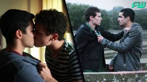 Manu rios tiktok compilation manu rios tiktok videos the ultimate best tiktok compilation from manu rios! Reasons Why Omar And Ander From Elite Are Winning Hearts Of The Teens Fandomwire