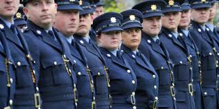 An equal opportunities employer, it actively encourages applications from members of all segments of irish society. An Garda Siochana Seeking To Recruit New Officers Into The Force Laois Today