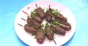 Fruhstucksfernsehen Robertos Menu Rind Lamm Hackspiesse Rezept Lebensmittel Essen Spiesse Lamm