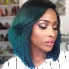 Wavy chestnut lob with black roots s. 60 Showiest Bob Haircuts For Black Women Bobs Haircuts Bob Hairstyles African American Medium Hairstyles