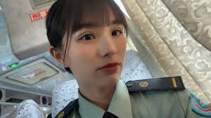 千萬不要去割雙眼皮！ 眼睛會變超有神😻 （只是消腫時間有點漫長會被笑很久