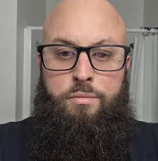 Can hybrid mana value cards be played in mono colored decks?