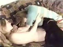 Profiter du plus grand contenu de zoophile actuellement disponible sur le web site de zoophilie gratuite, de sexe avec des animaux, photo et video zoophile, histoire zoophile et de liens vers de gros sites de zoophilie. German Bestiality Porn Two Girls Fucking Dog Zootube Videos