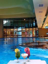 Poiana brasov/ locatia silver mountain resort & spa este o zona sigura, fara cazuri de coronavirus. Revelion 2021 Poiana Brasov Hotel Piatra Mare Pico Mar Travel