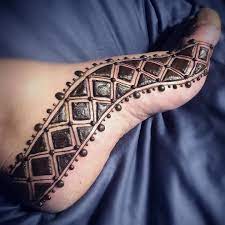 < image 1 of 3 >. Pin Auf Henna