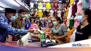 Mukena bordir kudus kirim setiap hari pukul 11 siang menerima dropship. Gibran Keliling Kembalikan Duit Pungli Zakat Lurah Linmas