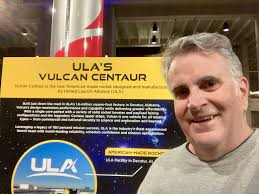 It is interesting to see the ancestors of the "Dream Chaser"..NASA HL-10,  Russian MiG-105, NASA HL-20. The cargo Dream Chaser is under contract with  NASA to provide at least six CRS2 missions