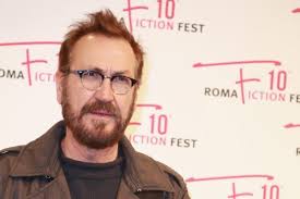 Marco giallini è uno degli attori italiani più amati. Uz Gy1j4bjbmvm
