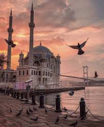 Istanbul, die einzige stadt auf zwei kontinenten, ist die beliebteste stadt in der türkei. Istanbul Turkei Reise Istanbul Turkei Islamische Bilder