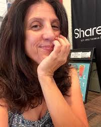 Alexandra Mena's Instagram, Twitter & Facebook