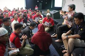 Pengiriman tidak sesuai waktu yang sudah ditentukan. Ngundang Ustad Haikal Isi Kajian Jne Diboikot Netizen Fin Co Id