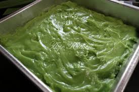 Sesekali bercuti ke kelantan pasti menyeronokkan. Kuih Lompat Tikam Kelantan Yang Nostalgia Bersama Bonda Azie Kitchen