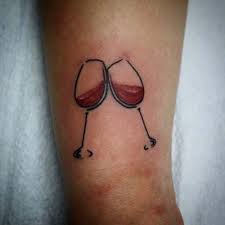 Erkek Bilek Dovmeleri Wine Wrist Tattoos For Men Dovmeli Kadin Bilek Dovmeleri Kus Tuyu Dovmeleri