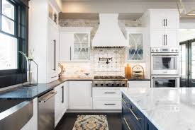 The trend of the coming 2022 is minimalism and environmental friendliness. Kitchens That Cook Pride Of Place Wrightsville Beach Magazine