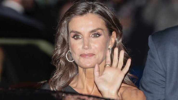 El núcleo duro de amigas de Letizia que mantiene lejos de la prensa: quién  es quien entre las íntimas de la reina