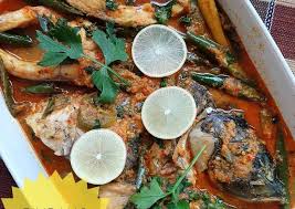 Nasi grombyang, karena bentuk sajiannya. Rahasia Membuat Pindang Ikan Gombyang Yang Lezat