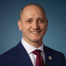 Adam Khosroabadi for Milwaukie