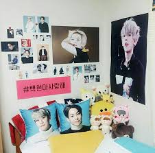 Desain kamar mandi minimalis dalam kamar tidur ini memang cukup sempit. Pin Oleh Ntcl Exo L Di Exo L Room Tour Ide Dekorasi Kamar Ide Kamar Tidur Ide Dekorasi