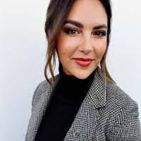 Amanda Smitley's Instagram, Twitter & Facebook