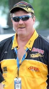 Jerry Hopp's Instagram, Twitter & Facebook